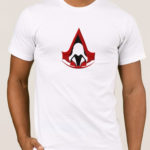 Ανδρικό μπλουζάκι/Assassins Creed,λευκό μπλουζάκι με στάμπα,μπλουζάκι κοντομάνικο,μπλουζάκι με σχέδιο,t-shirt με σχέδιο, t-shirt,βαμβακερό μπλουζάκι.