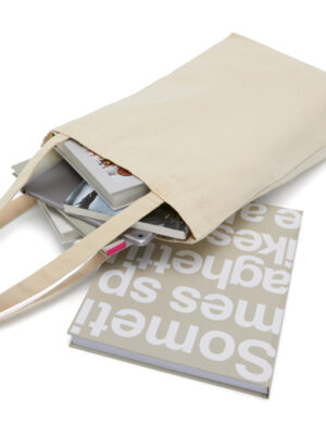 01_canvas_cotton_bag_with_gusset_fl_natural_lifestyle