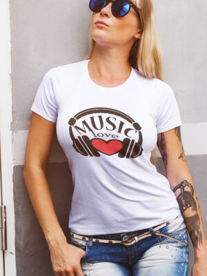 Γυναικείο φούτερ με στάμπα/Music love, women's t-shirt,i love music,heart,red,music lovers. μπλουζάκι κοντομάνικο,γυναικείο με τύπωμα ,αγάπη για τη μουσική,λευκό μπλουζάκι με στάμπα,μπλουζάκι κοντομάνικο,μπλουζάκι με σχέδιο,t-shirt με σχέδιο.