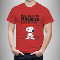 Μπλουζάκι με στάμπα/Snoopy muscles, μπλουζάκι κοντομάνικο.με ψηφιακή εκτύπωση, καρτούν snoopy,humour,red,gym,κόκκινο μπλουζάκι με στάμπα,μπλουζάκι κοντομάνικο,μπλουζάκι με σχέδιο,t-shirt με σχέδιο,ανδρικό t-shirt,βαμβακερό μπλουζάκι.