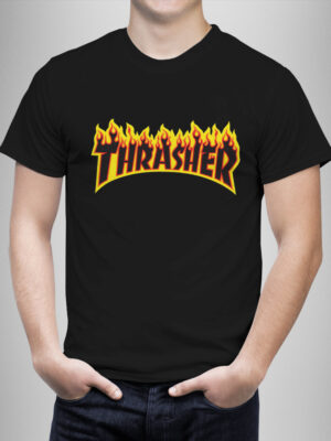 Μπλουζάκι με στάμπα/Thraser on fire, t-shirt καλοκαιρινό,μάυρο με ψηφιακή εκτπύπωση thrasher,μαύρο μπλουζάκι με στάμπα,μπλουζάκι κοντομάνικο,μπλουζάκι με σχέδιο,t-shirt με σχέδιο,ανδρικό t-shirt,βαμβακερό μπλουζάκι.