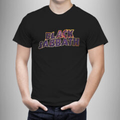 Μπλουζάκι με στάμπα/ Black Sabbath3D, ανδρικό μπλουζάκι με τύπωμα,ροκ συγκρότημα,μουσική,black sabbath,μαύρο μπλουζάκι με στάμπα,μπλουζάκι κοντομάνικο,μπλουζάκι με σχέδιο,t-shirt με σχέδιο,ανδρικό t-shirt,βαμβακερό μπλουζάκι.