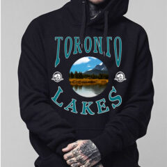 Ανδρικό φούτερ/Τοronto Lakes, Φούτερ μάυρο,με σχέδιο,Αμερική,Καναδάς,Toronto,forest,lake,φυσιολάτρεις,λίμνη,ανδρικά φούτερ,φούτερ με κουκούλα-τσέπη,χειμερινή μόδα.