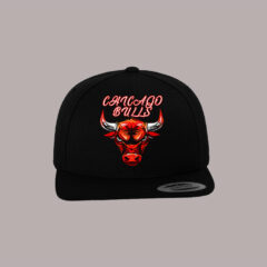 Καπέλο με σχέδιο/Chicago Bulls, καπέλο με στάμπα,καπέλο με εκτύπωση,καπέλο με σχέδιο,μάυρο καπέλο,snapback hat,straight,cup,hat,black hat,printed hat,chicago,chicago bulls,america,usa